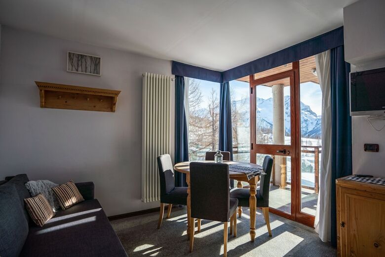 Residencia Chalet Weal