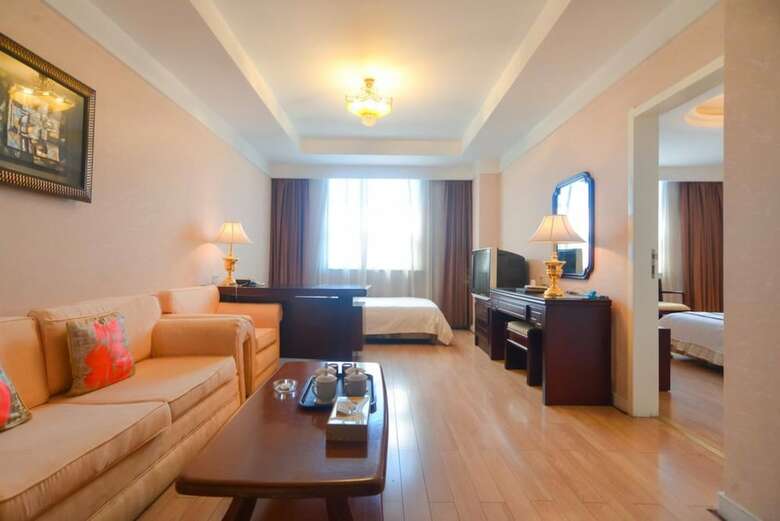 Yangcheng Hotel