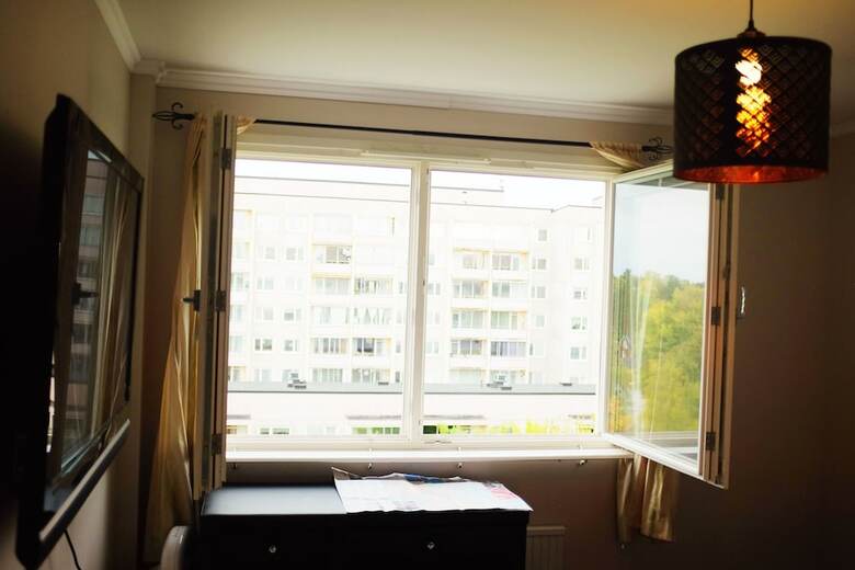 14 Minutes From Central - 2 Bedroom Apartment