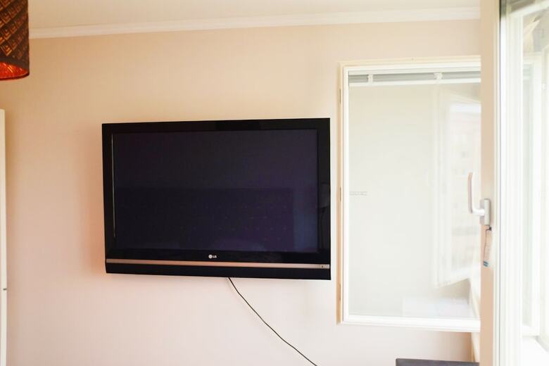 14 Minutes From Central - 2 Bedroom Apartment