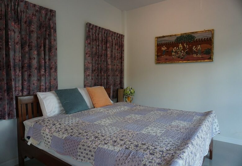 Hotel Gumbie House