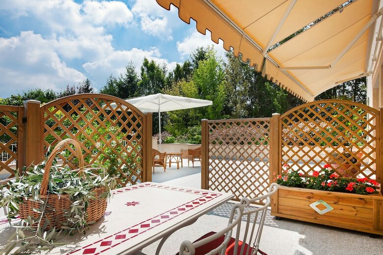 Olea Dei Holiday Apartments