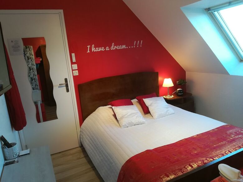 B&B Mycolorhouse