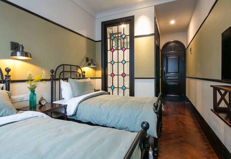 Liu Qi Theme Hotel