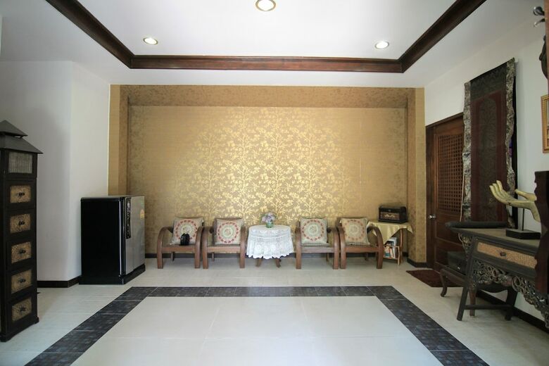 Hotel The Sali-kham Traditional Lanna Home