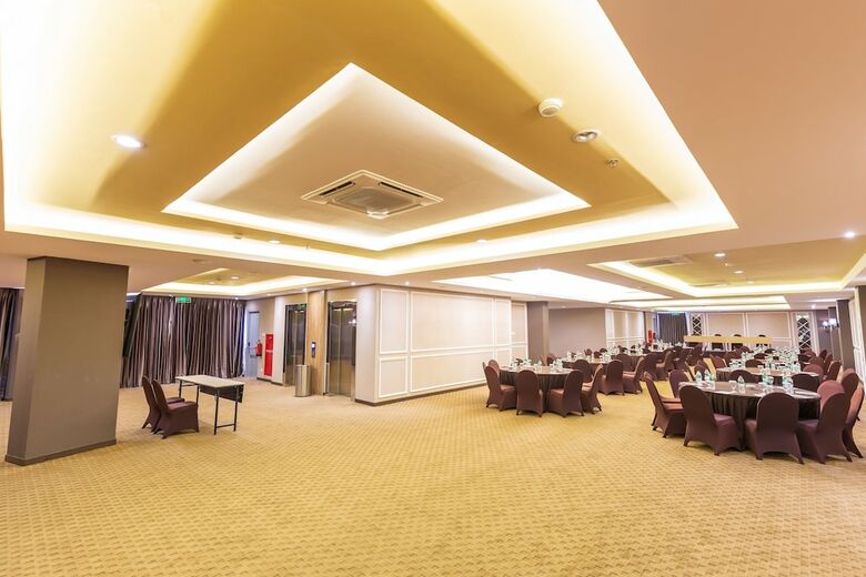 Great Diponegoro Hotel Surabaya