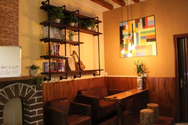 Posada Gestern Inn-english Service