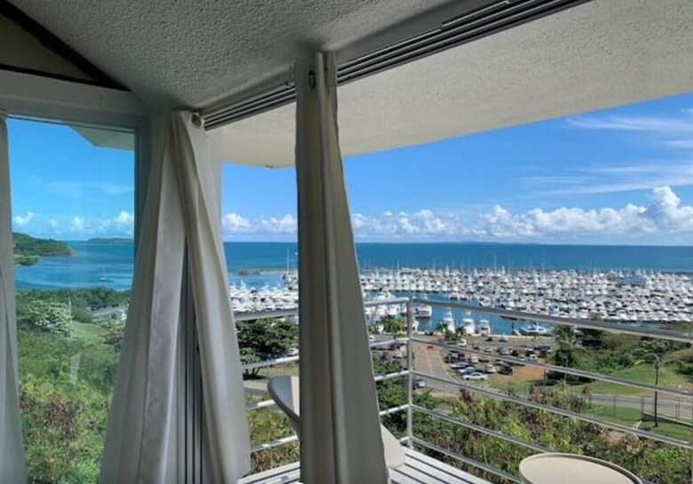 Aparthotel Premier Seaview Villas