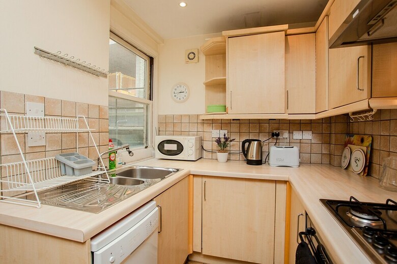 Apartamentos Charming Central London Flat