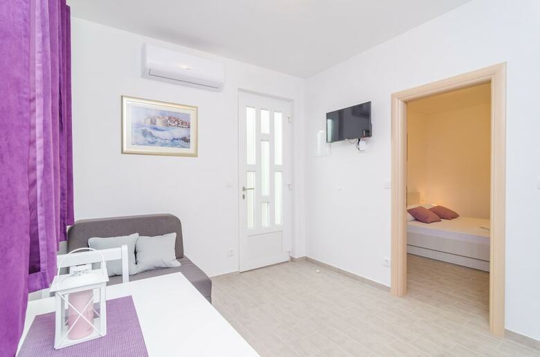 Apartments Villa Dadic