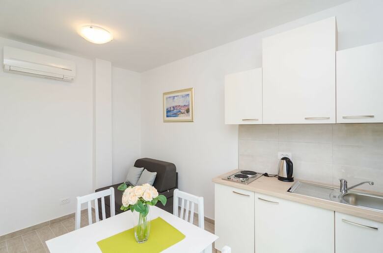 Apartments Villa Dadic