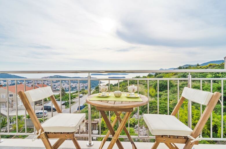 Apartments Villa Dadic