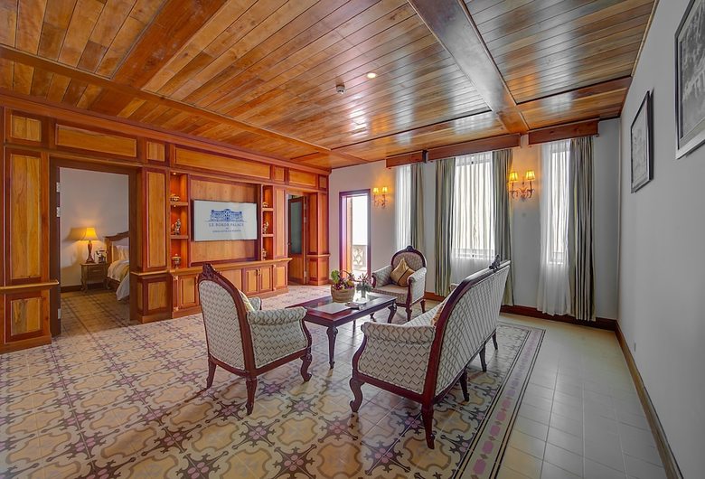 Hotel Le Bokor Palace