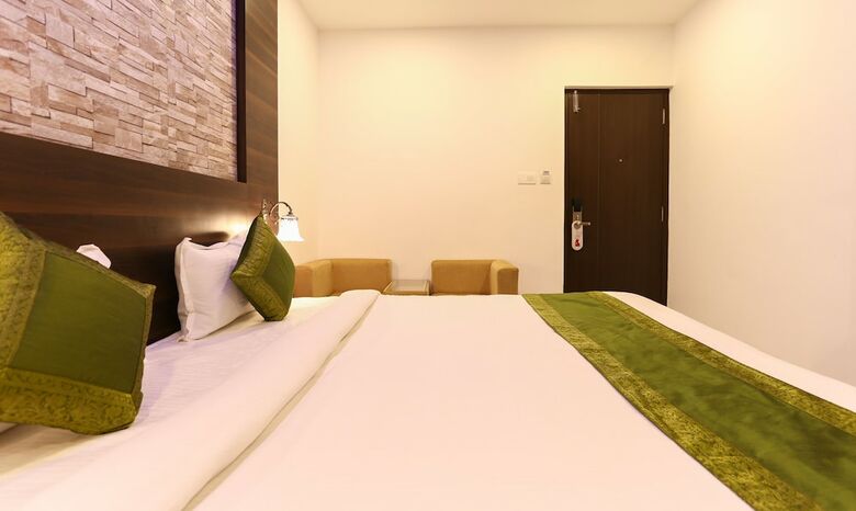 Hotel Treebo Trend Dwaraka Grand