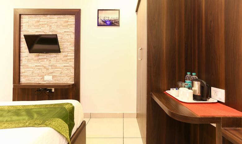 Hotel Treebo Trend Dwaraka Grand