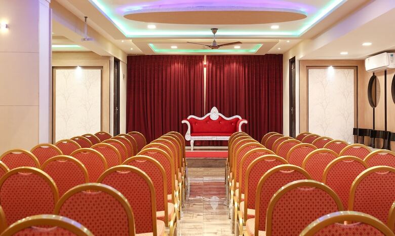 Hotel Treebo Trend Dwaraka Grand
