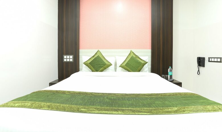 Hotel Treebo Habitat Suites And Rooms