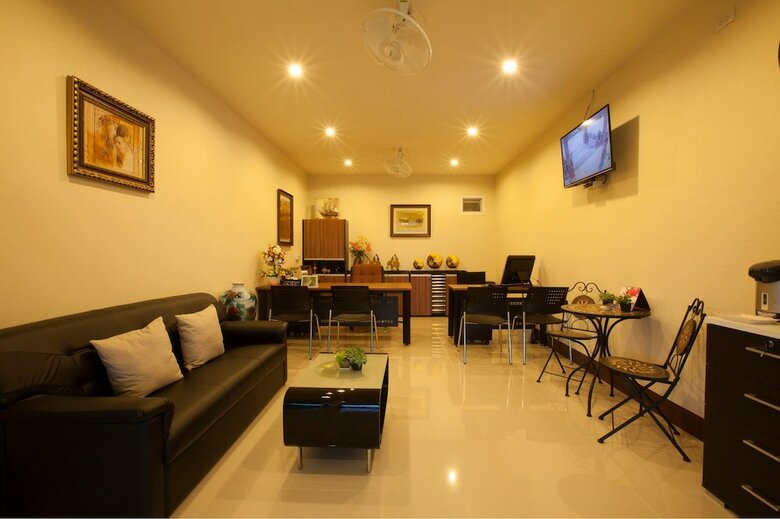 Hotel Chiang Kham Grand Villa