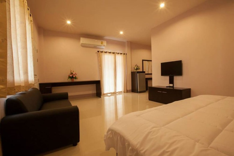 Hotel Chiang Kham Grand Villa