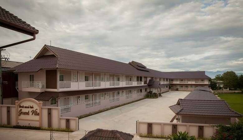 Hotel Chiang Kham Grand Villa