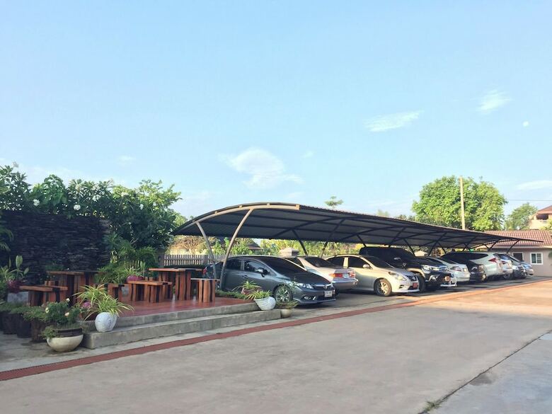 Hotel Chiang Kham Grand Villa