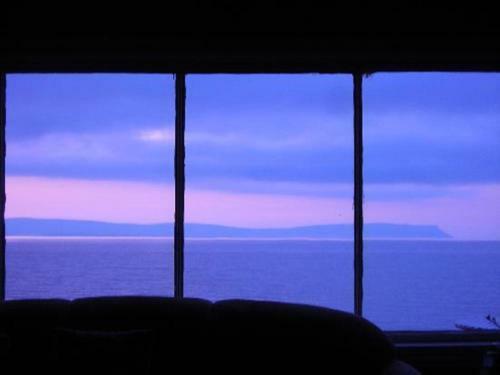 Beach Breeze Motel