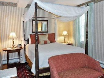 Bed & Breakfast Hillsdale House Inn