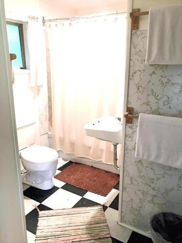 Bed & Breakfast Wisteria Guest House