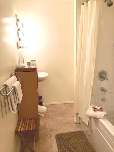Bed & Breakfast Wisteria Guest House