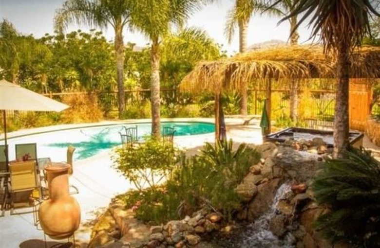 Cabana Coral Tree House