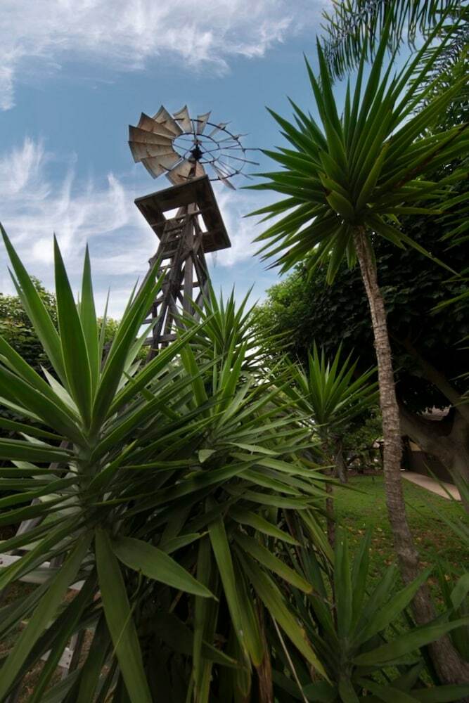 Cabana Coral Tree House
