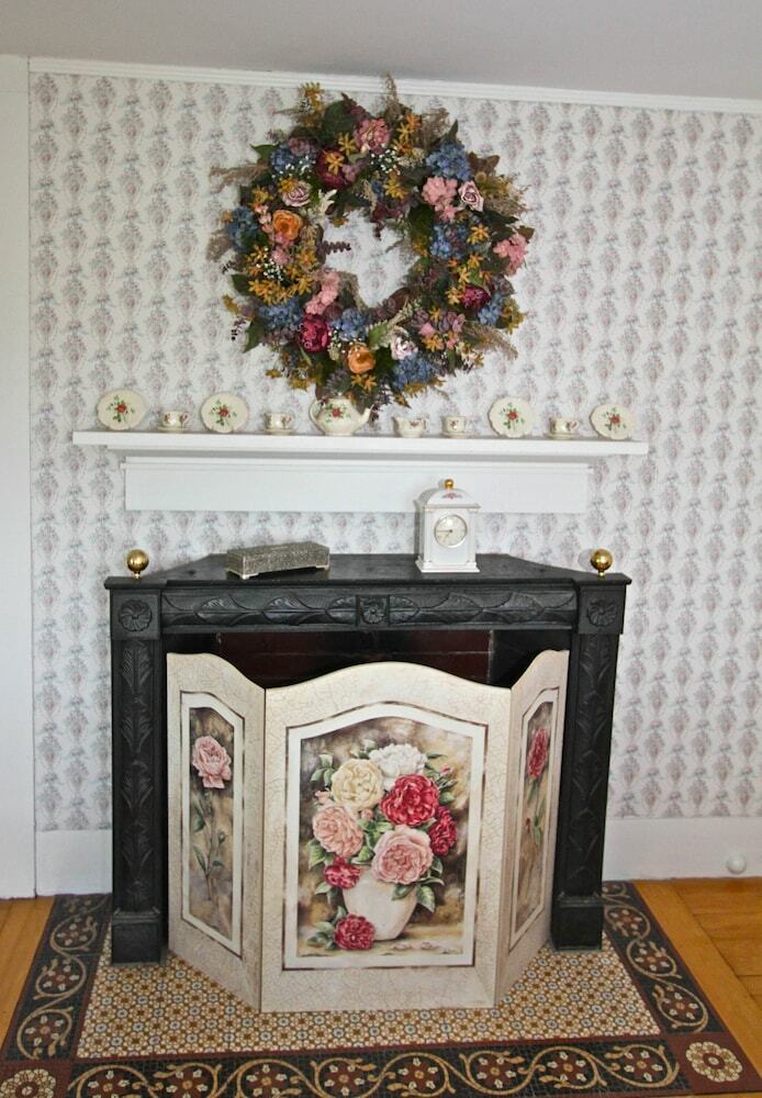 The Maguire House Bed & Breakfast