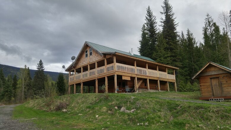 Bed & Breakfast Wolfwood Guest Ranch