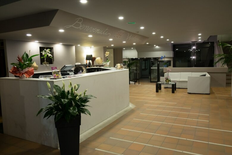Alba Hotel