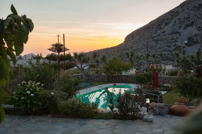 Villa Petrinos Milos