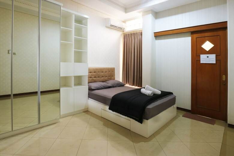 Hostal Maharani Guesthouse Tebet Syariah
