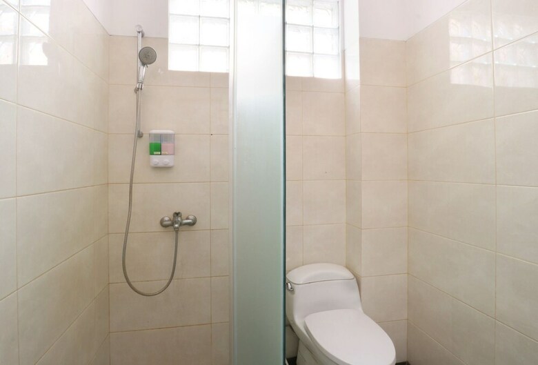 Hostal Maharani Guesthouse Tebet Syariah