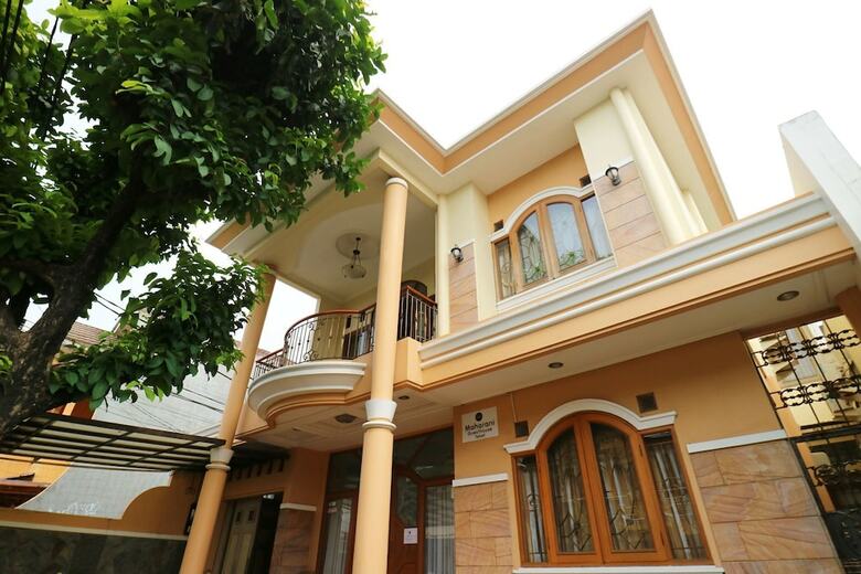 Hostal Maharani Guesthouse Tebet Syariah