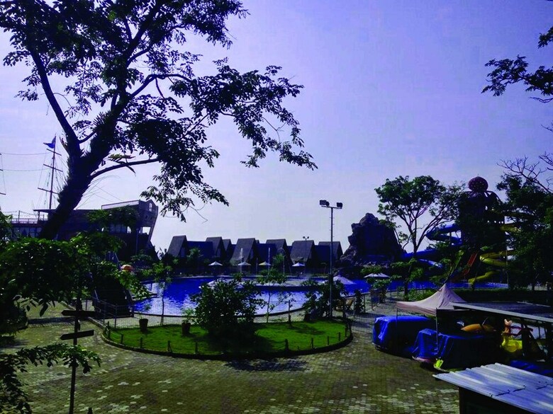 Hotel Cirebon Waterland
