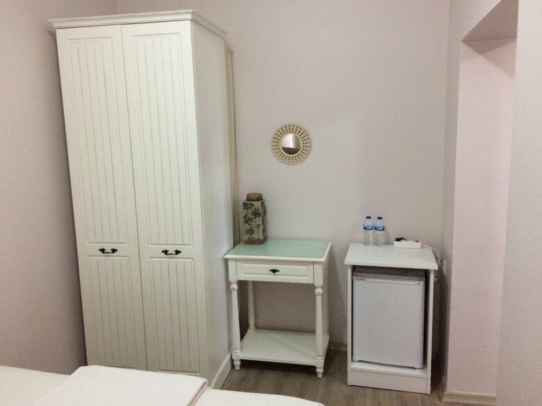 Hotel Burhaniye Merkez Otel