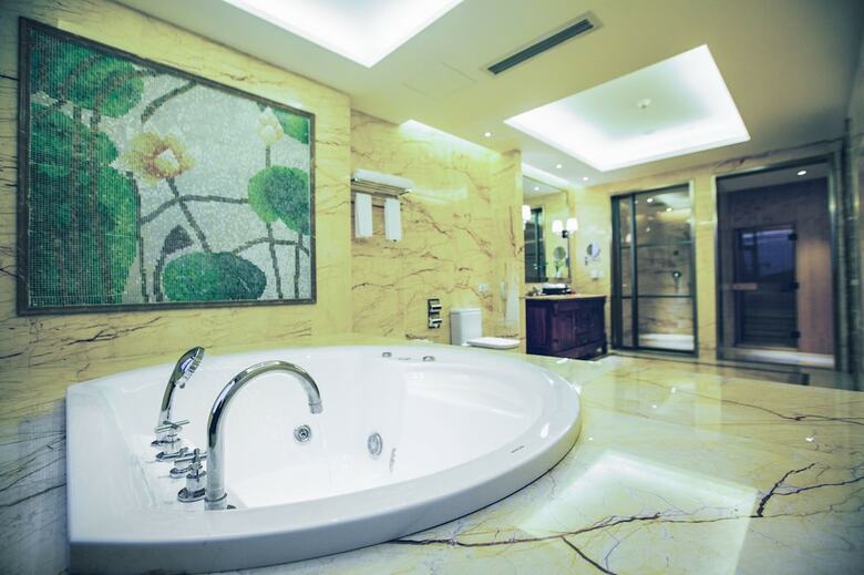 Taishun New Century Hotel