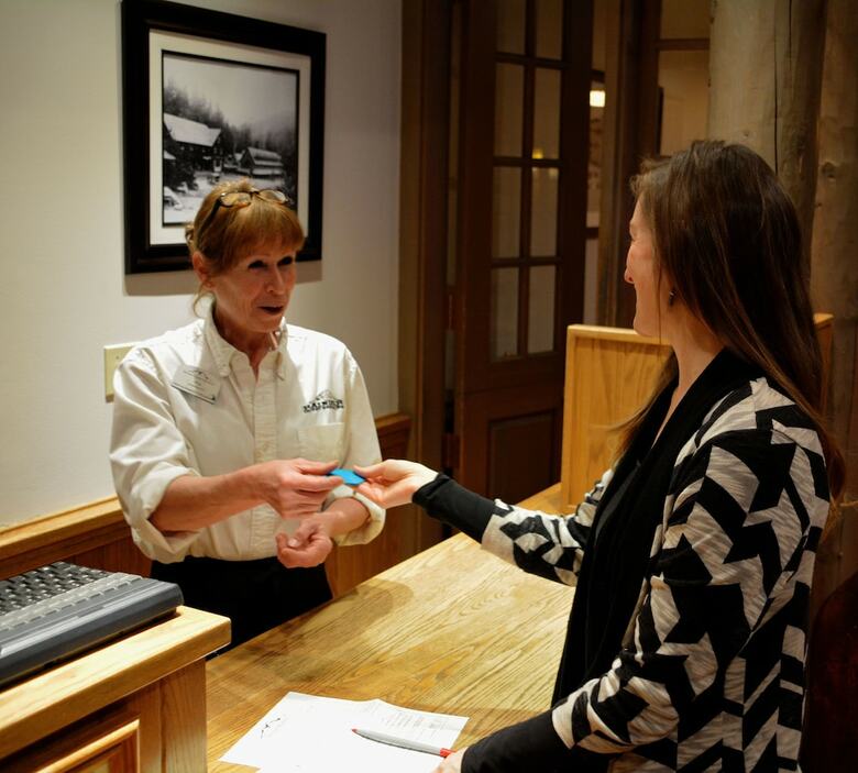 Hotel National Park Inn