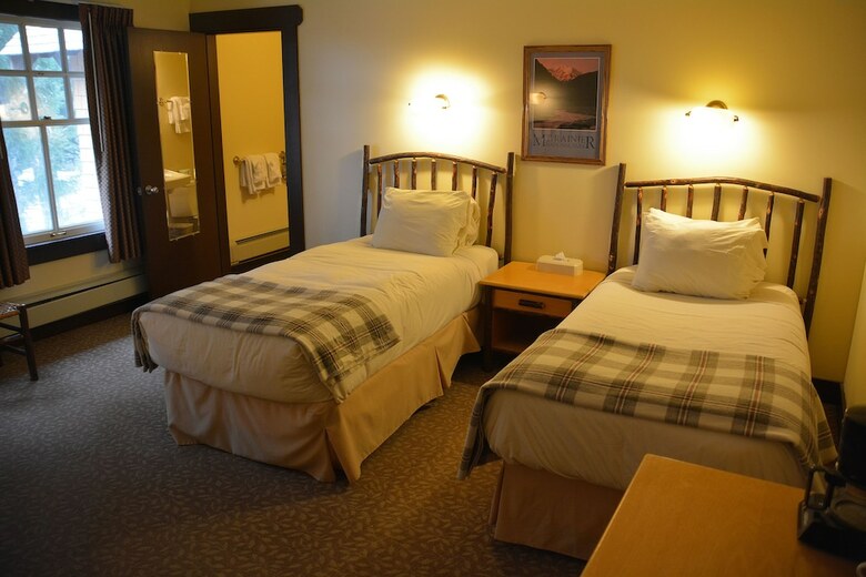 Hotel National Park Inn