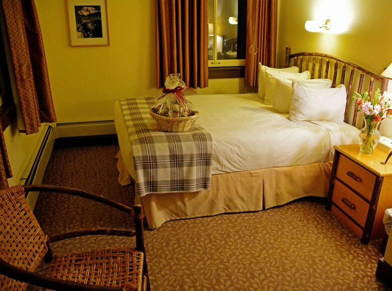 Hotel National Park Inn
