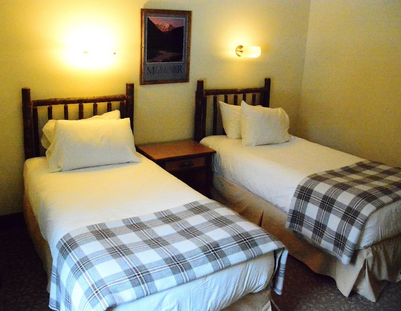 Hotel National Park Inn