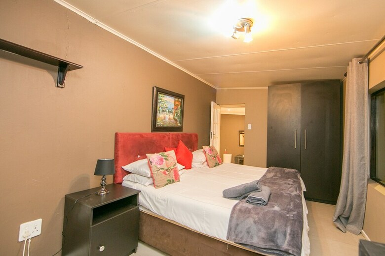 Hotel Linden Guest House