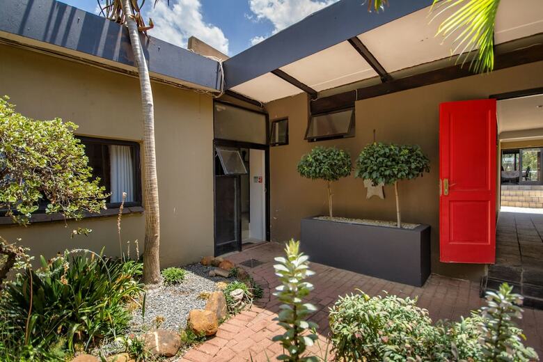 Hotel Linden Guest House