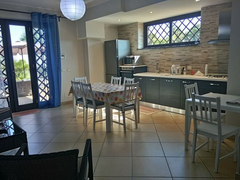 Bed & Breakfast Villa Feluchia