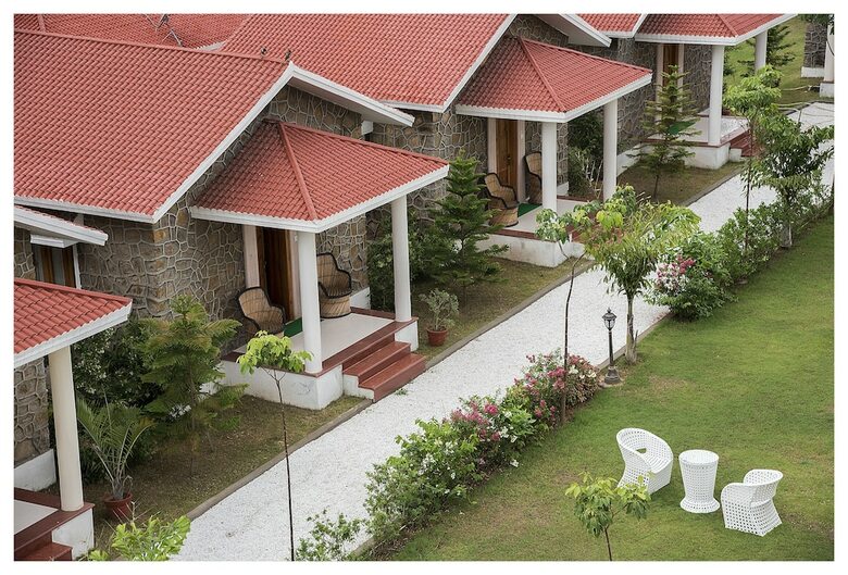 Hotel The Lohana Village Resort