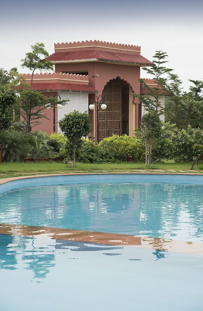 Hotel The Lohana Village Resort